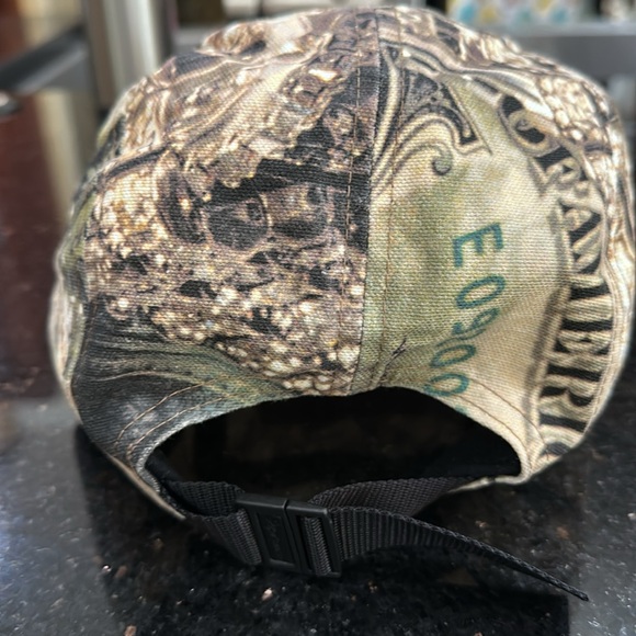 Supreme Camouflage Cap with Red Logo - Picture 2 of 5